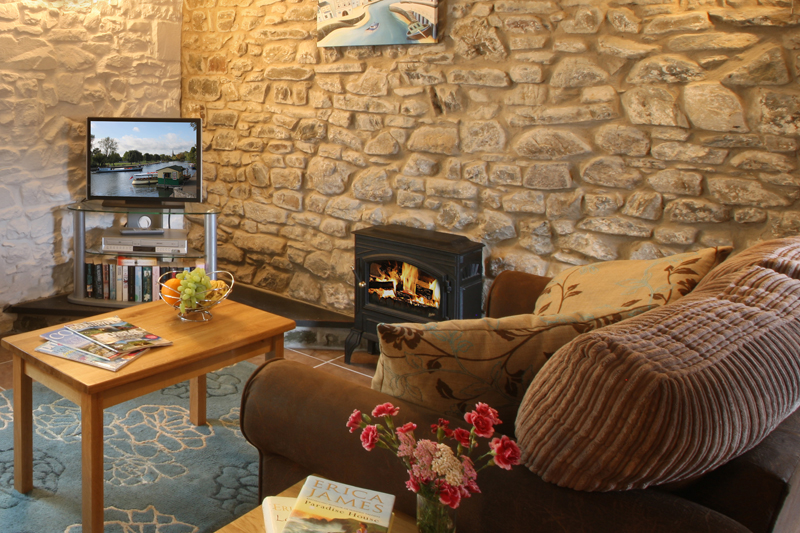 Dairy Cottage With Wood Burning Stove