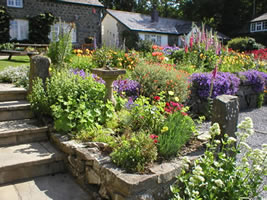 Neuadd Farm Cottages Gardens