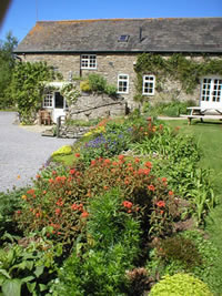 Neuadd Farm Cottages Garden