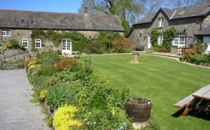 Neuadd Farm Cottages Garden