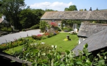 Neuadd Farm Cottages Garden